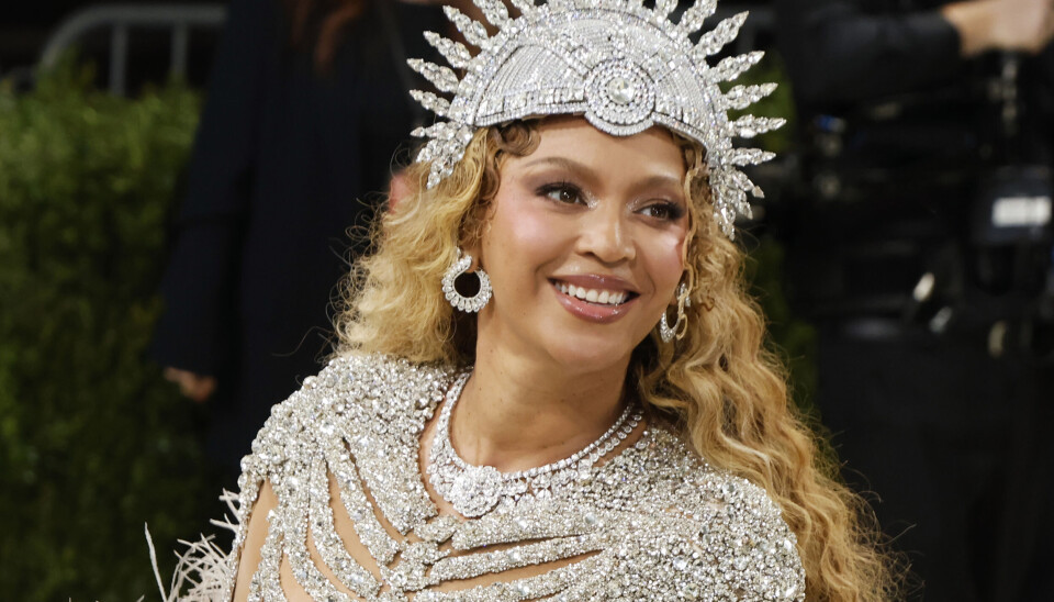 Beyoncé Drops Unreleased Song 'Morning Dew (Donk)'