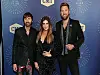 2019 cmt artists of the year arrivals