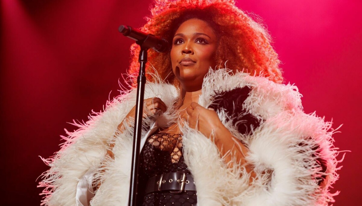 Lisso Rapper Lizzo Calls For “Real Change” and Calls Out the White House - Okayplayer