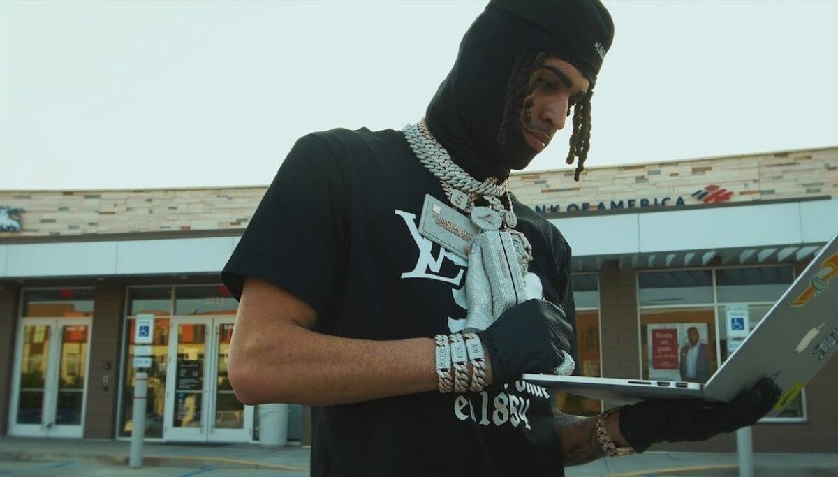 Fake Bank Rapper YouTube Removes Viral Scam Rap Song “Wire Fraud Tutorial” - Okayplayer