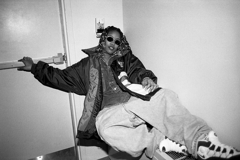The 13 Female Rappers Who Dominated '90s Hip-Hop Fashion - Okayplayer The 13 Female Rappers Who Dominated '90s Hip-Hop Fashion - Okayplayer