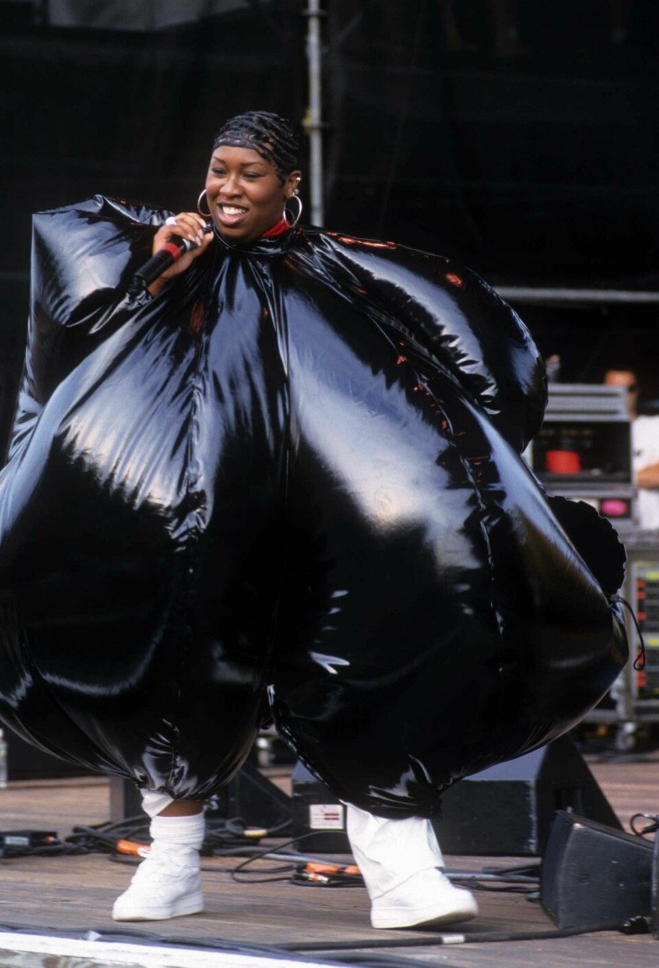 The Impact of Women's '90s Hip-Hop Fashion - Okayplayer The Impact of Women's '90s Hip-Hop Fashion - Okayplayer