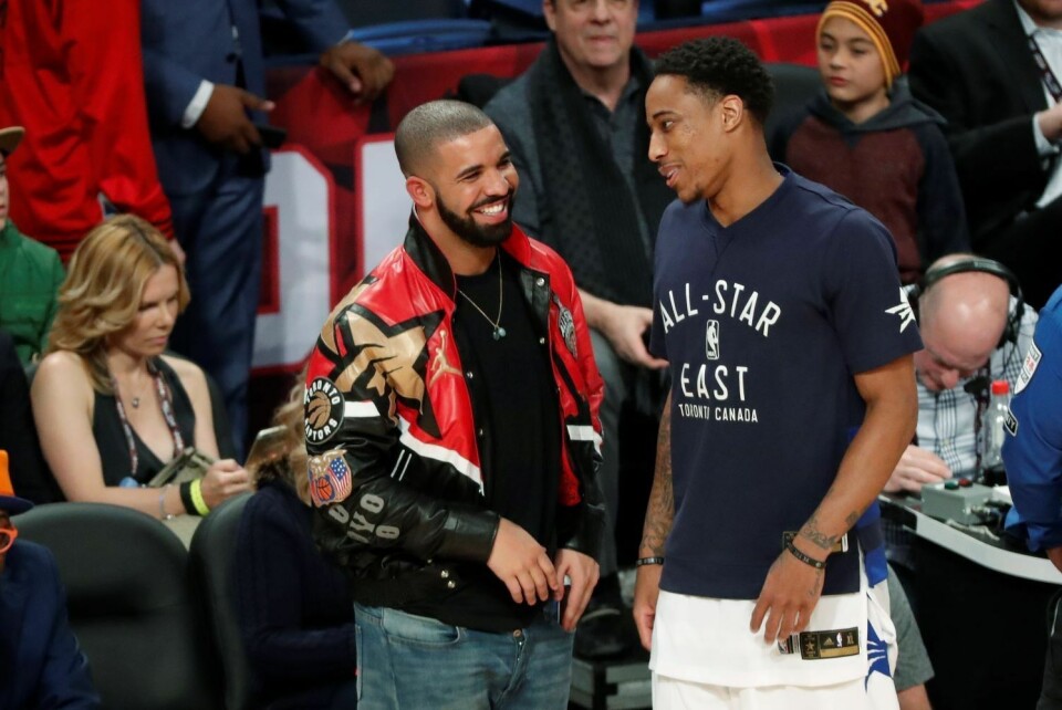 Tv Drake Rapper Drake Clowns DeMar DeRozan on Live Television - Okayplayer