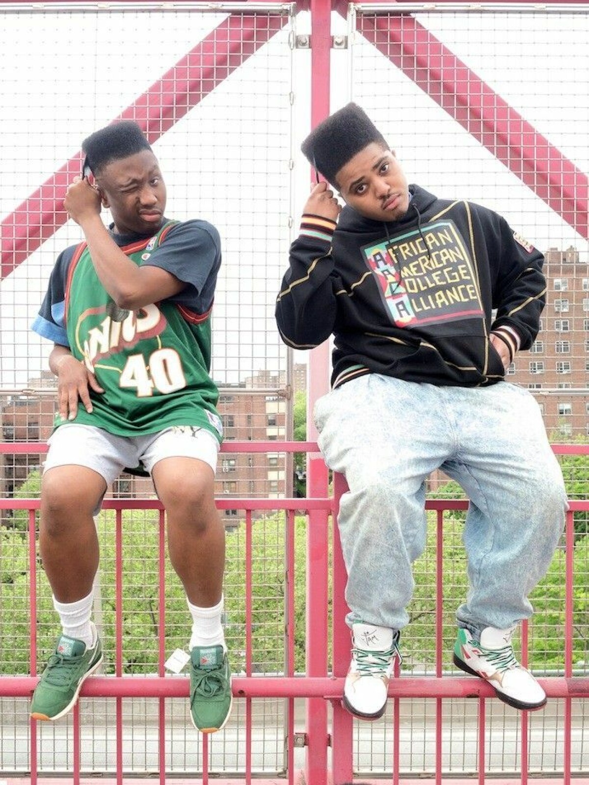 ?imageId=311870&width=1200