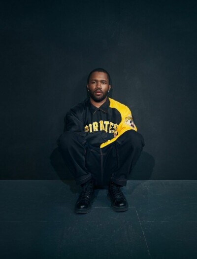 Frank Ocean Makes Quarantined Life Easier By Sharing Two Acoustic
